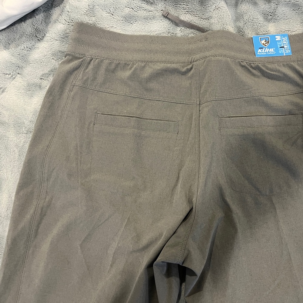New Kuhl Freeflex Metro Medium hiking pants